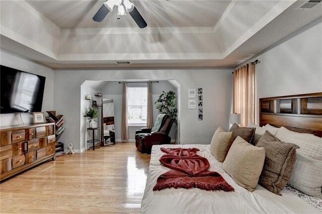 Building Photo - 4317 Holliday Rd