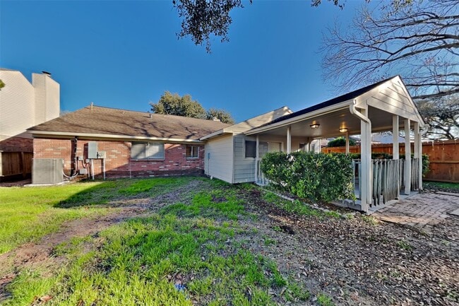 Building Photo - 12303 Flaxen Dr