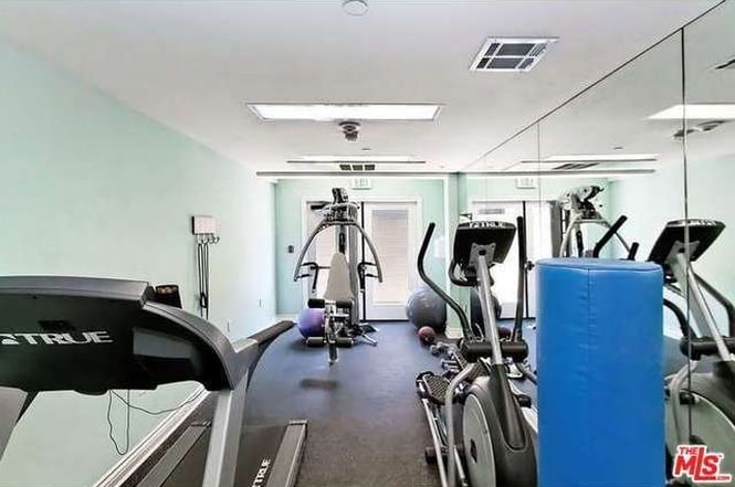 Gym - 13200 Moorpark St