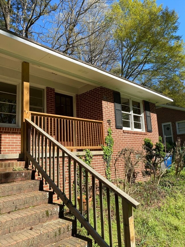 Building Photo - Annes Ct_262_264