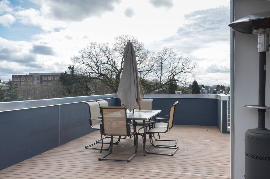 Rooftop Deck (2) Chairs and Table Included - 2118 E James St