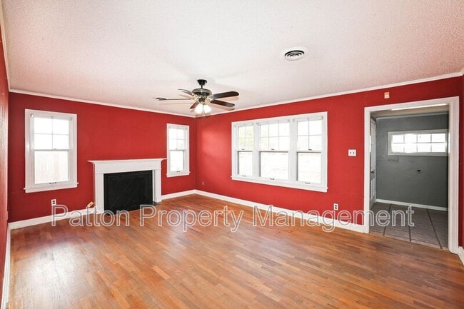 Building Photo - 1528 S Lipscomb St