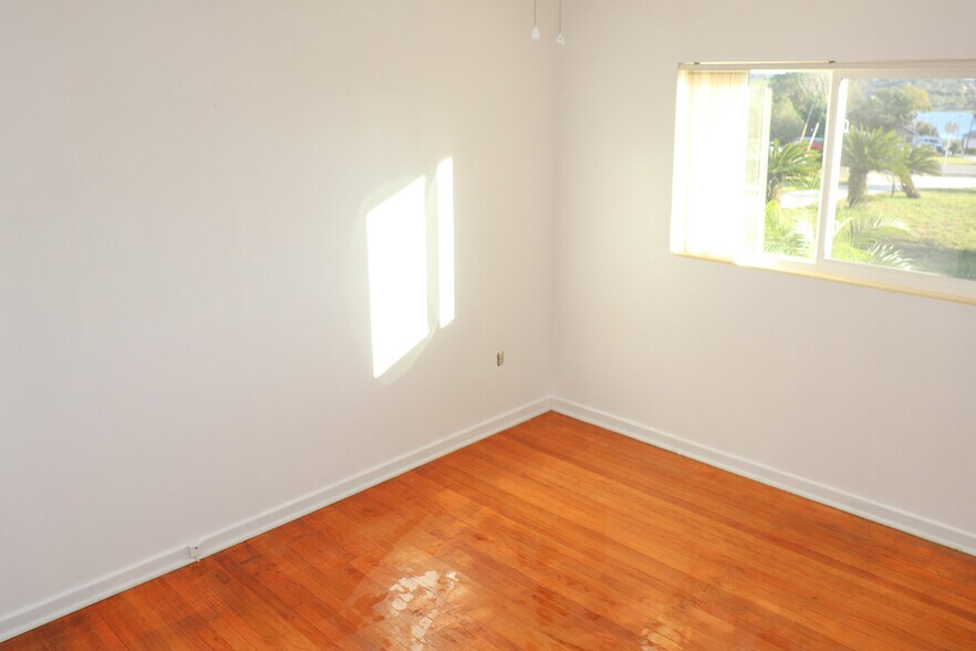 Building Photo - 129 Masterpiece Rd