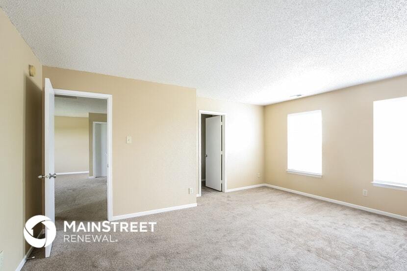 Building Photo - 2114 Summer Breeze Way