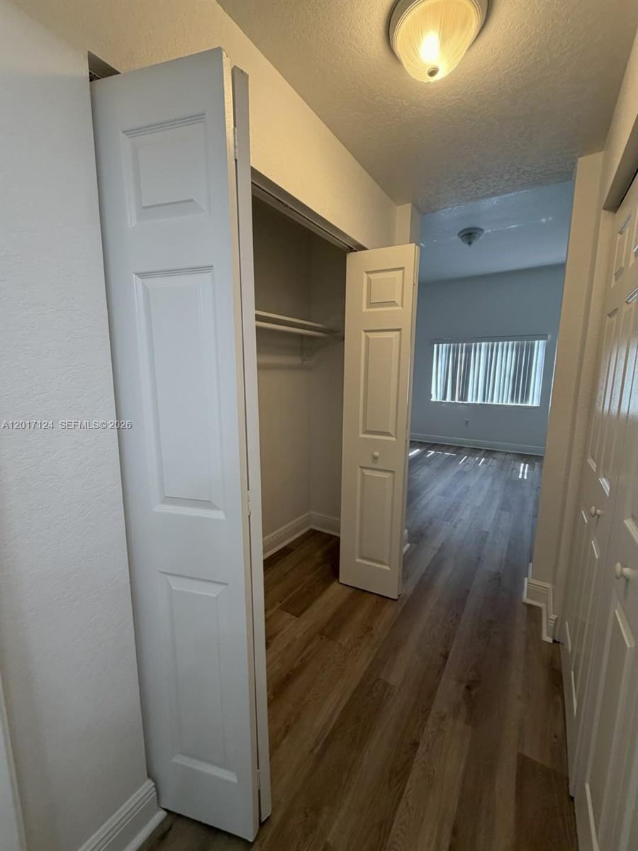 Building Photo - 3335 Palomino Dr