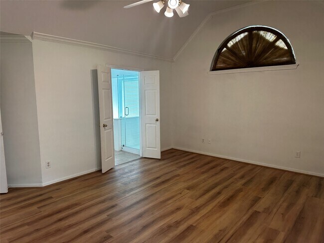 Building Photo - 15303 Marden Ct