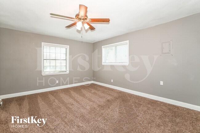 Building Photo - 7709 Texridge Dr