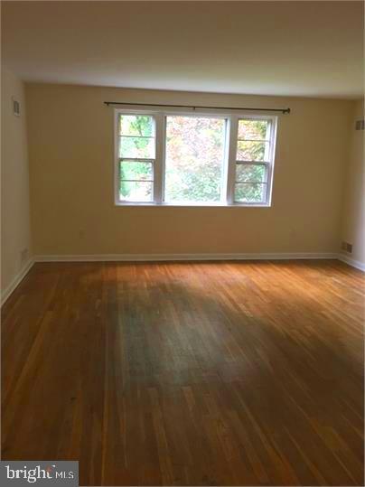 Building Photo - 5319 Pooks Hill Rd