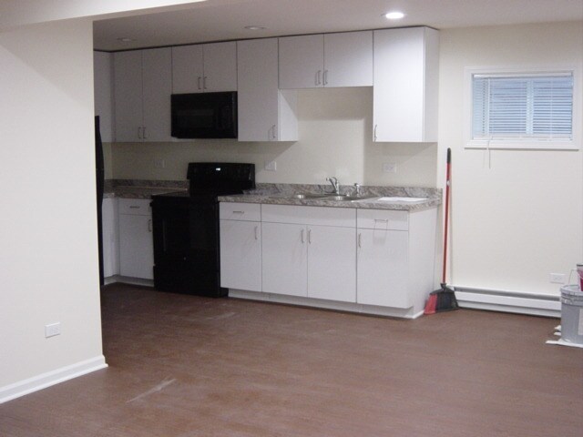 Building Photo - 3723 Grand Ave