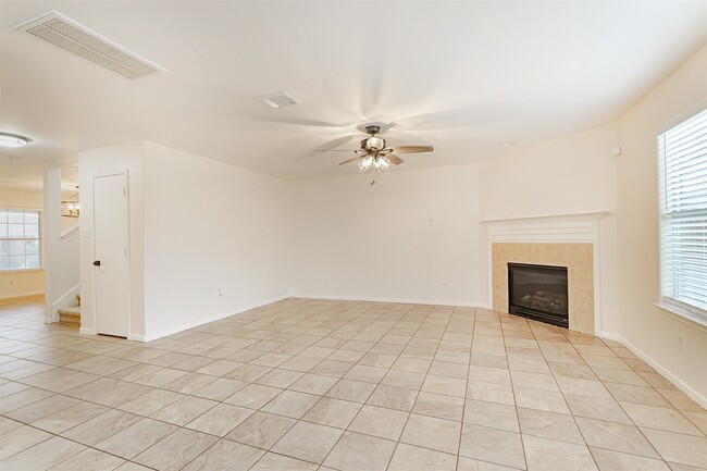 Building Photo - 2830 Katy Briar Ln