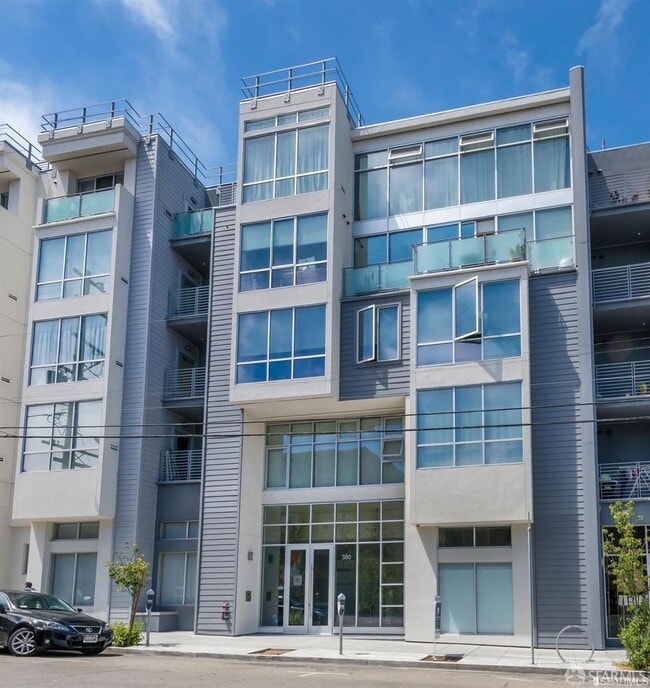 Building Photo - 380 14th St