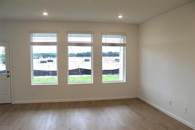Building Photo - 4359 Vibernum Ave