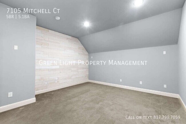 Building Photo - 7105 Mitchell Ct