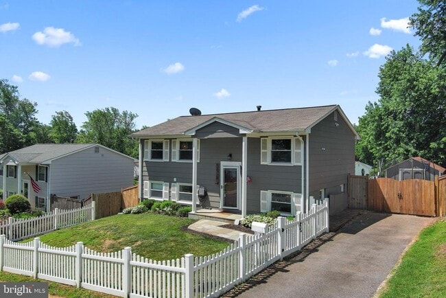 Building Photo - 13728 Gran Deur Dr