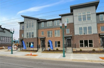 Building Photo - 8233 Bostic Dr