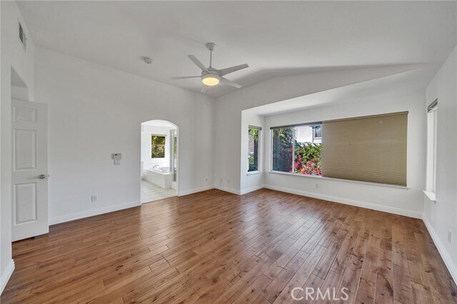 Building Photo - 2357 Laurelwood Dr