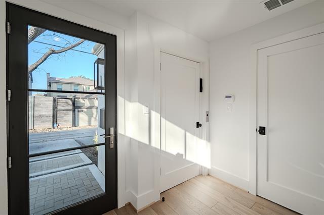 Building Photo - 4112 Druid Ln