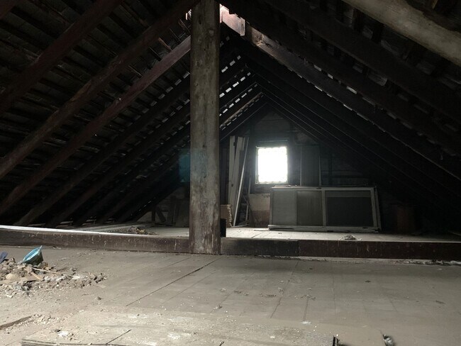 Building Photo - 218 N Prince St