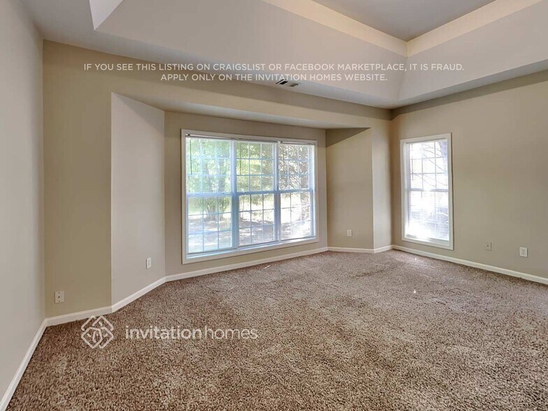 Building Photo - 467 Greyhawk Way