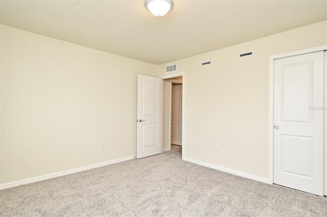 Building Photo - 3101 Emerald Acrs Ln