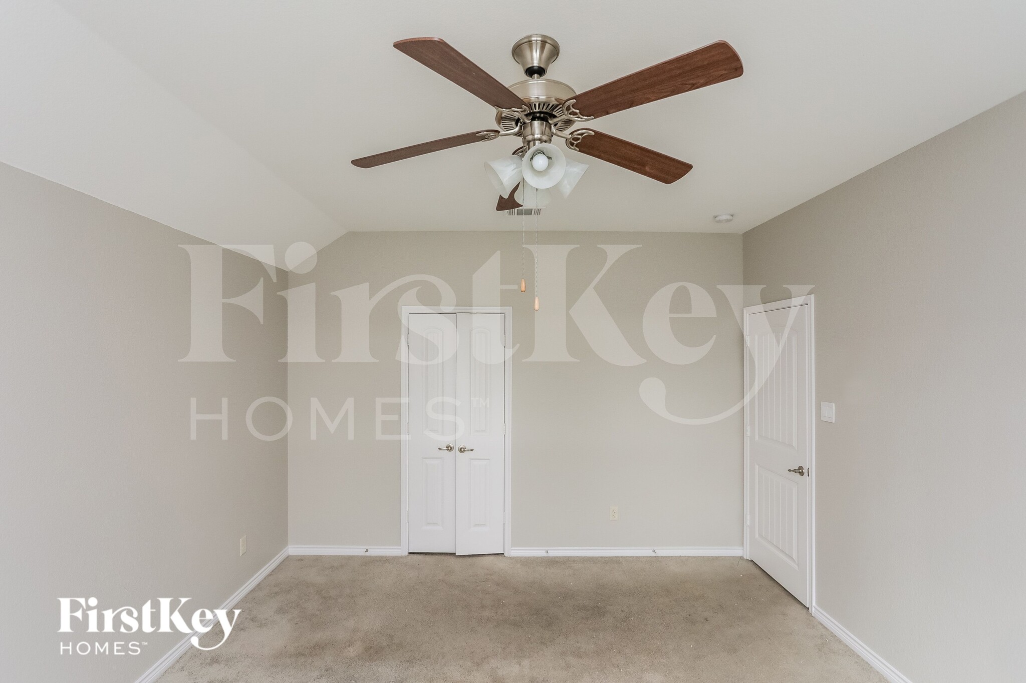 Building Photo - 1001 White Porch Ave