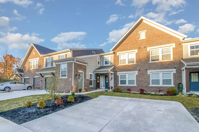 Primary Photo - 7612 Woodhaven Ct