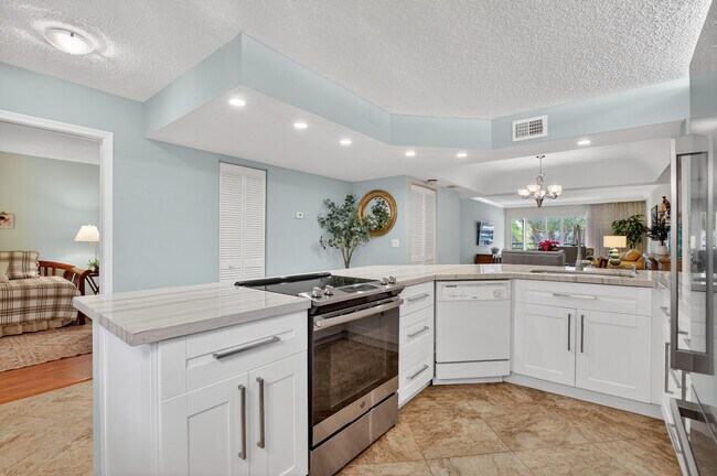 Building Photo - 23345 Carolwood Ln