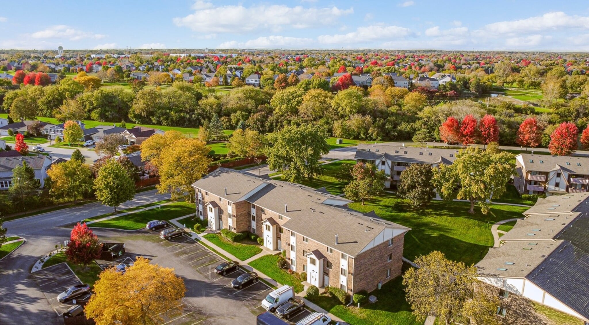 Century Park Condominiums - 18 Echo Ct