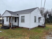 Building Photo - 1916