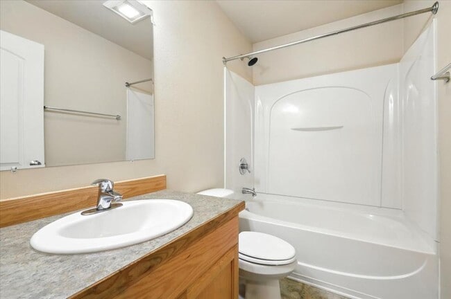 Building Photo - 4866 S Danielle St
