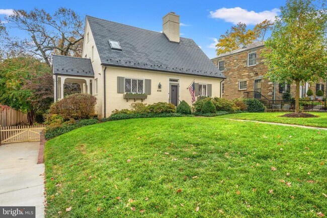 Building Photo - 6045 Edgewood Terrace