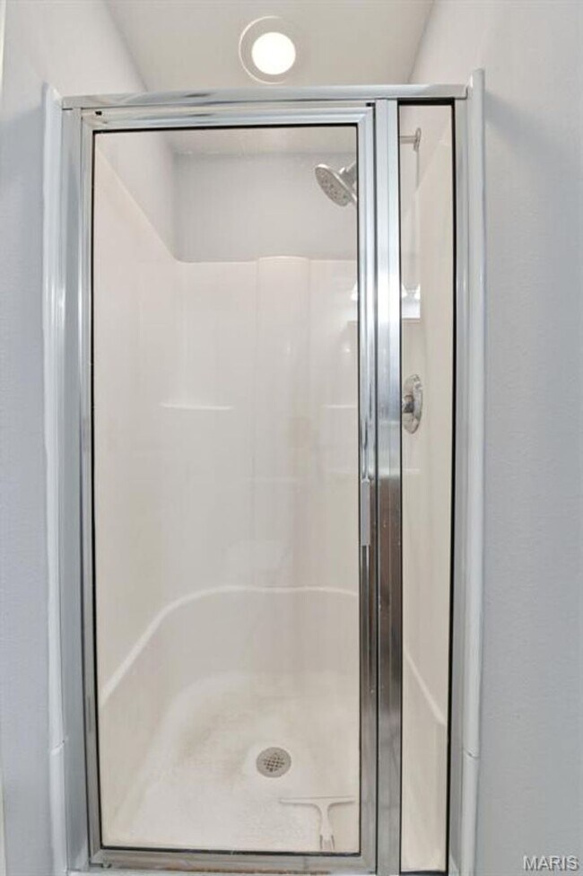 Building Photo - 1/2 OFF DEPOSIT SPECIAL! Partially Furnished West End Condo for Rent!