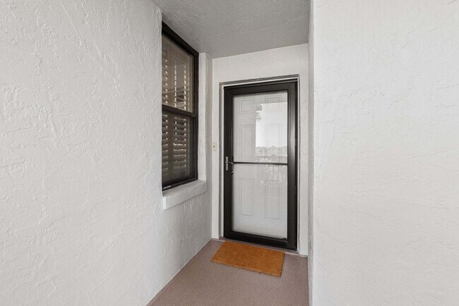 Building Photo - 6240 A1A S