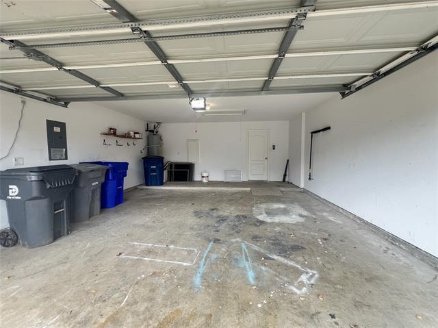 Building Photo - 7011 Chackbay Ln