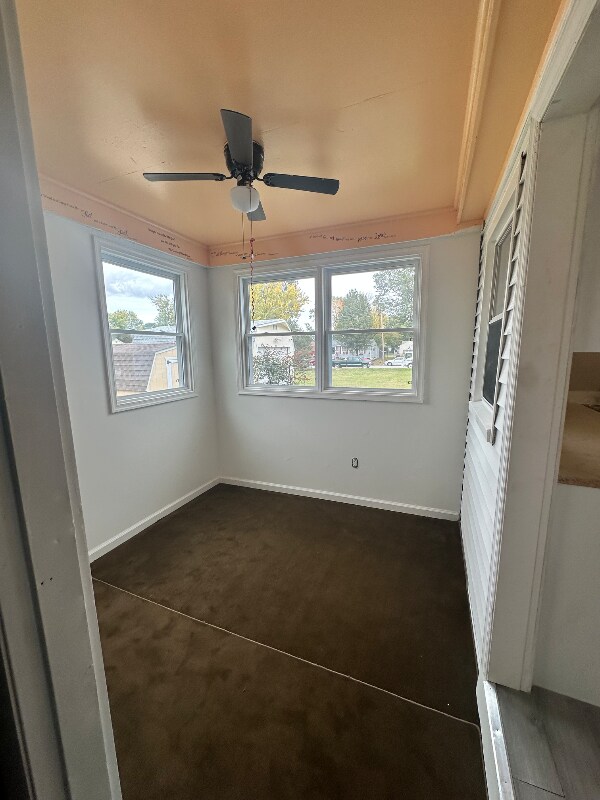 Building Photo - 717 73rd St