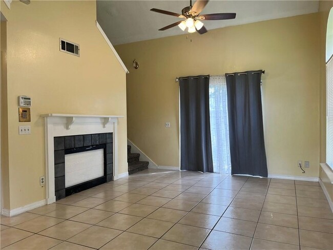 Building Photo - 1002 Greenspoint Drive