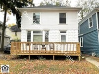 Building Photo - 1111 Maple Ave