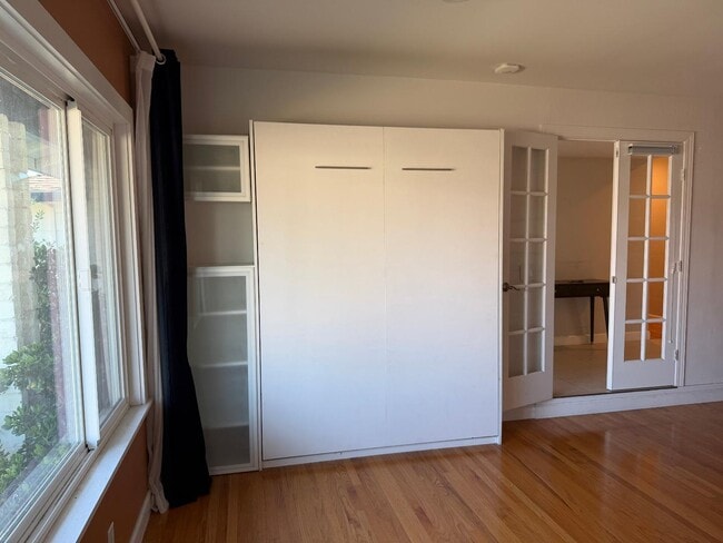 Building Photo - 3415 Isherwood Pl