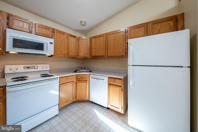 Building Photo - 110 Brookland Ct