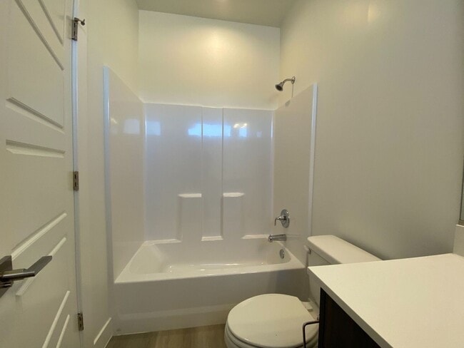 Building Photo - Green Springs Home near Golf Course and Sh...