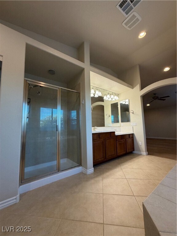 Building Photo - 1016 Bonitos Suenos St