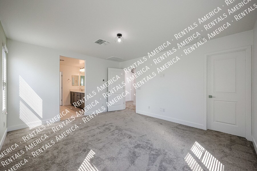 Building Photo - 1656 S 83rd Way