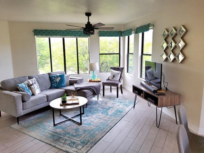 Building Photo - 7255 E Snyder Rd