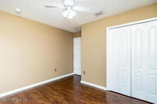 Building Photo - 2557 Reagan Lakes Ln