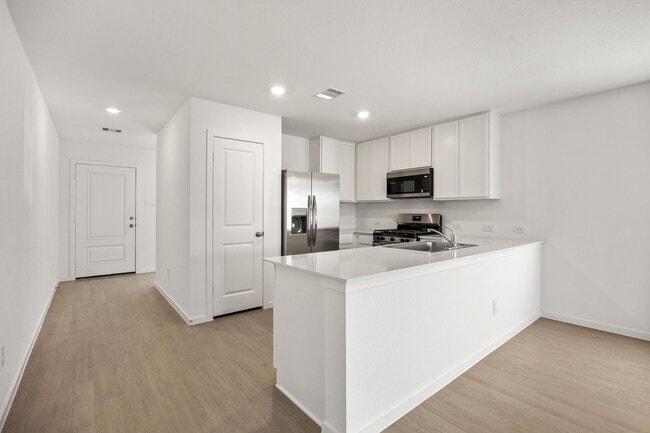 Building Photo - 17331 Glacier Frst Ln