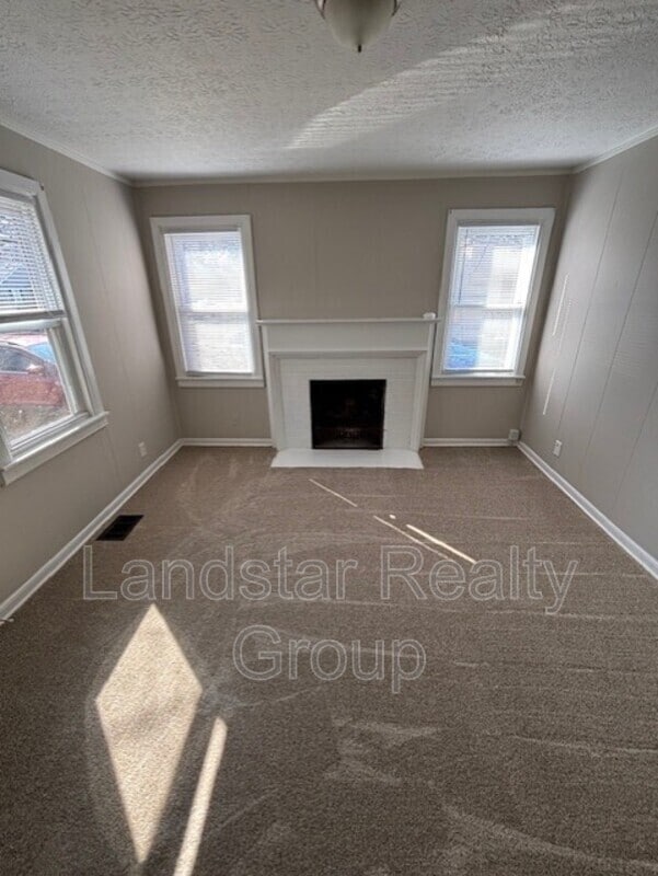 Building Photo - 3762 Parthenia Ave