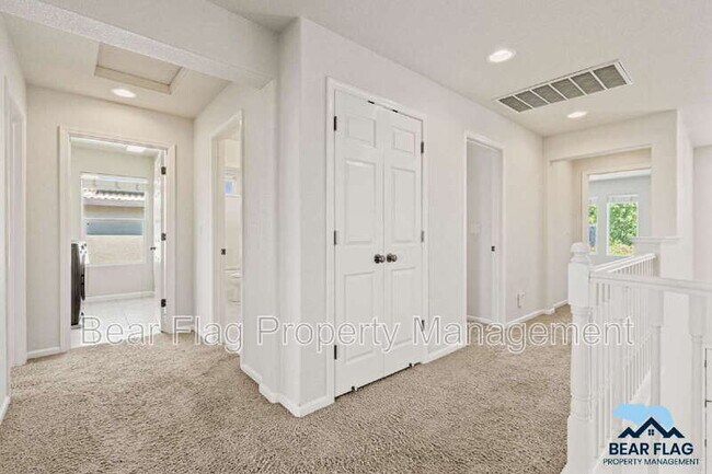 Building Photo - 3729 Archetto Dr