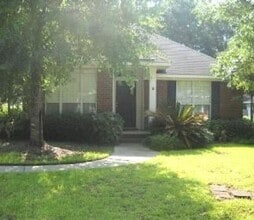 Building Photo - 1003 Henckley Ave