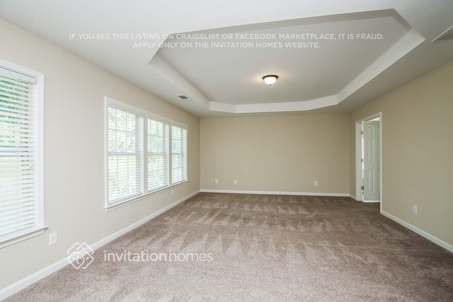 Building Photo - 2714 Spindletop Ln NW