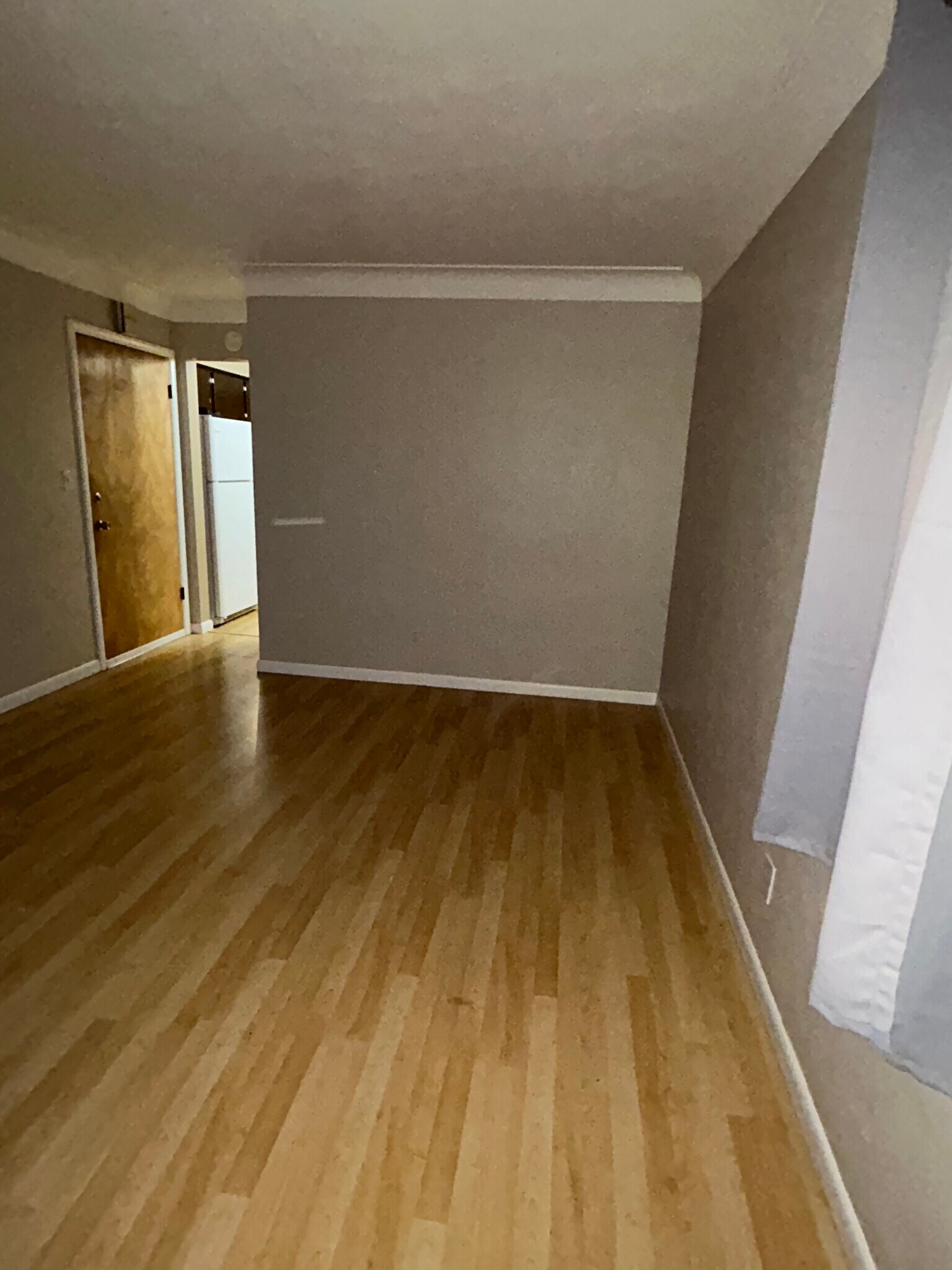 Building Photo - 2049 Tremainsville Rd